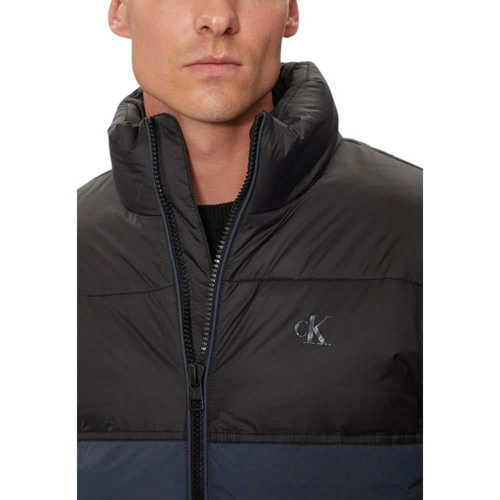 Calvin Klein Jeans Blaue Jacken aus recyceltem Polyamid &