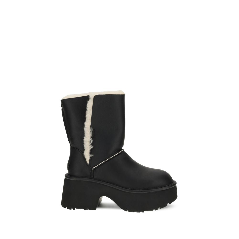 UGG Schwarze Leder-Flachstiefel