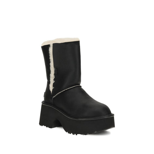 UGG Schwarze Leder-Flachstiefel
