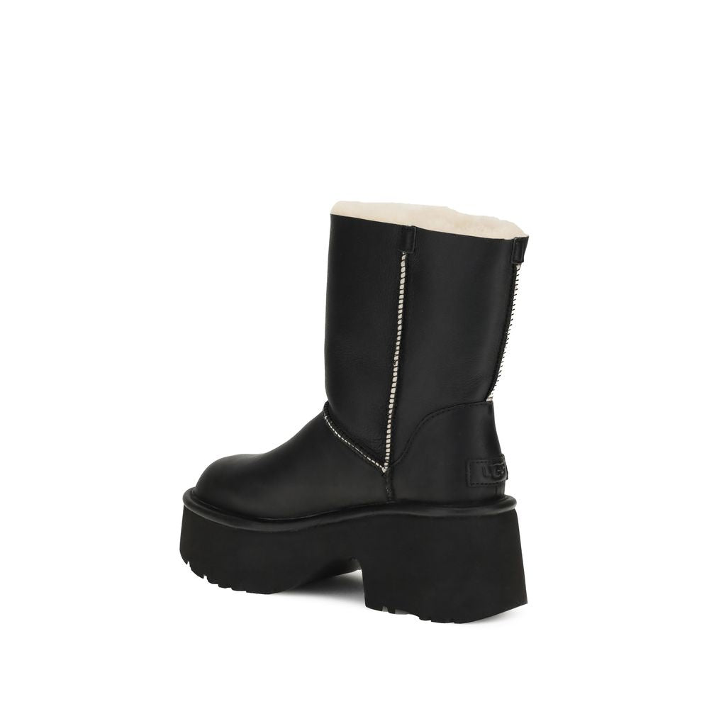 UGG Schwarze Leder-Flachstiefel