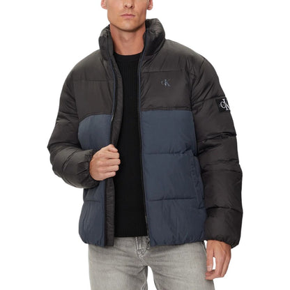 Calvin Klein Jeans Blaue Jacken aus recyceltem Polyamid &amp
