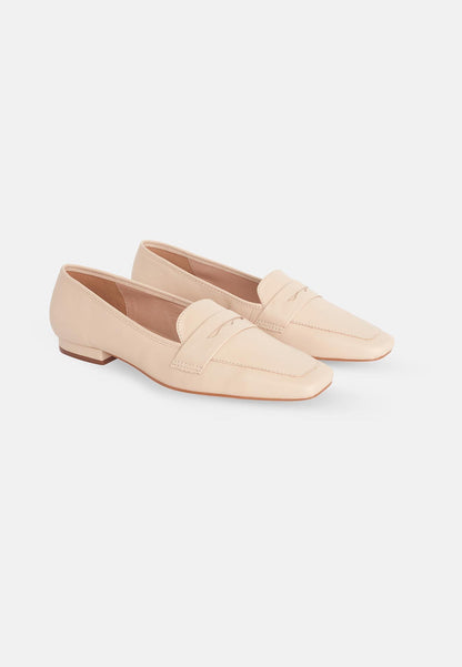 Mangará Atelier Beige Leather Flats Cipó – Women’S Square-Toe Loafers