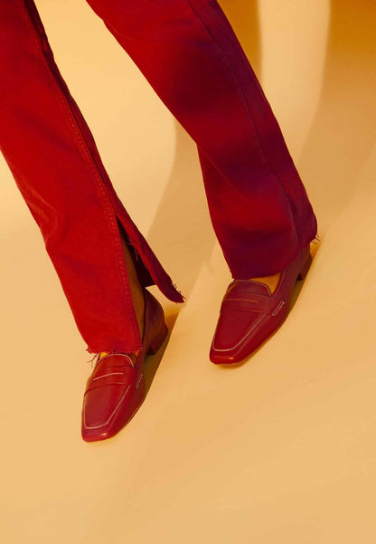 Mangará Atelier Purple Leather Flats Cipó – Women’S Square-Toe Loafers