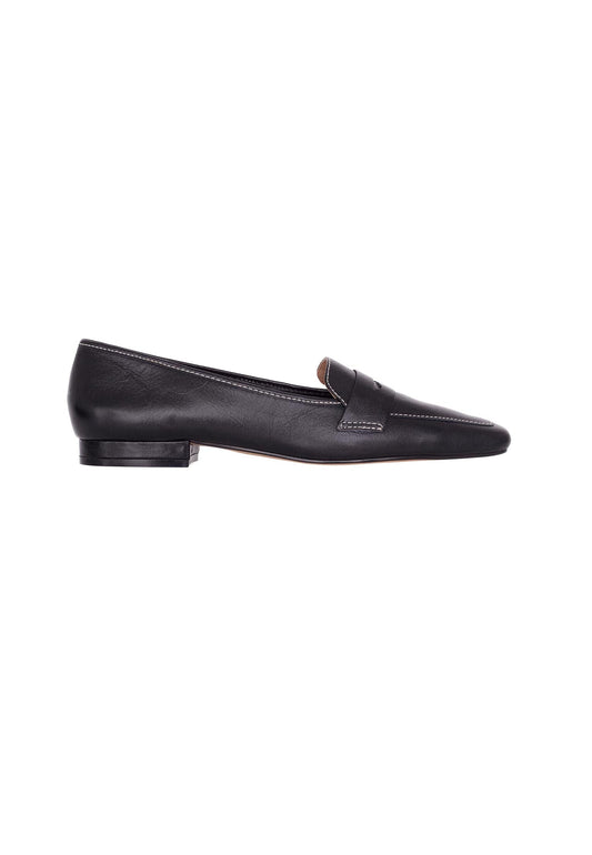Mangará Atelier Black Leather Flats Cipó – Women’S Square-Toe Loafers