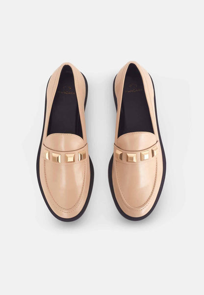 Mangará Atelier Beige Calf Leather Loafers – Elegant Women’S Flat Shoes With Metal Stud Detail